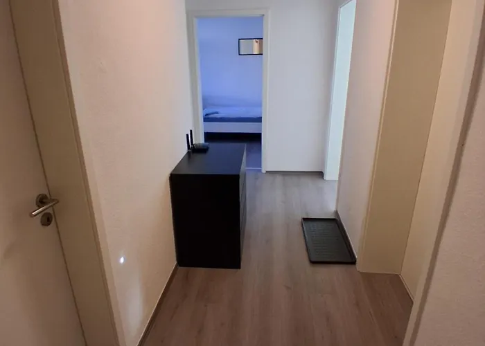 Crew Quartier All-Inclusive Monteurzimmer 3 Schlafzimmer Mit Kueche Und Bad In Leuna Merseburg Apartamento Merseburgo